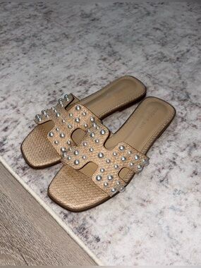 Steve Madden Girl Pearl Embellished H Sandals